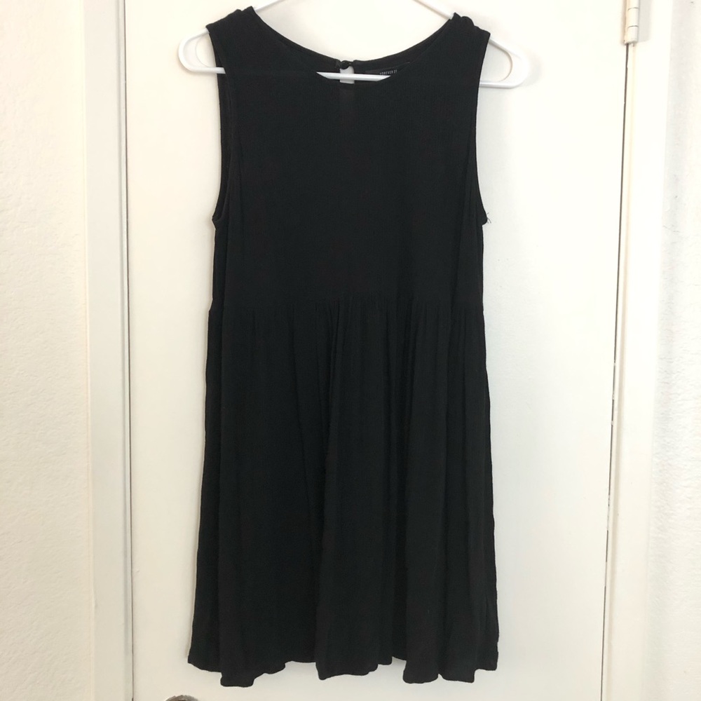 F21 black sleeveless tank shirt